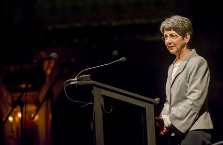 Barbara Prammer am Podium